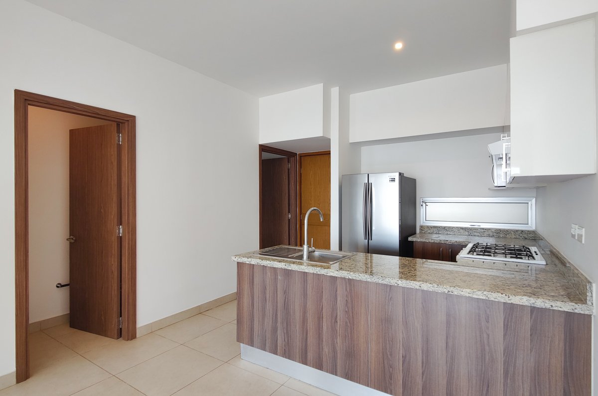 615-Departamento-equipado-en-renta-en-VIa-Montejo-MErida-torre-Atlantida (20).jpg